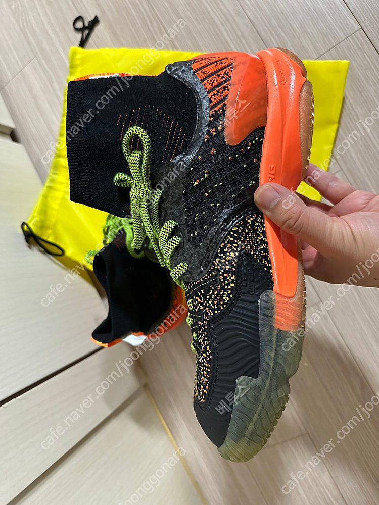 리닝 레인저 배드민턴화 블랙오렌지 275mm 새제품--4