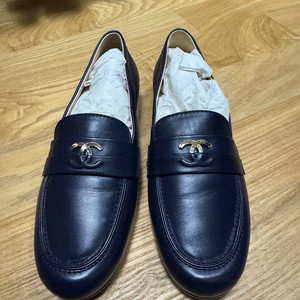 샤넬 CC로고 로퍼 딥네이비 38사이즈