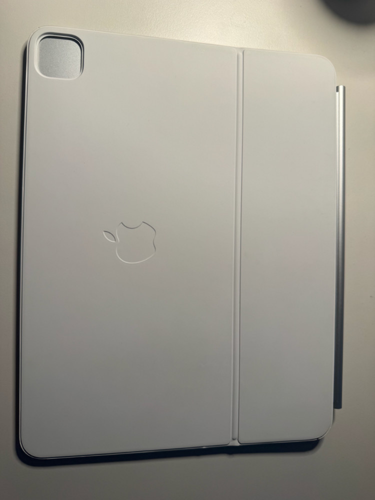 아이패드 프로 M4 매직키보드 13 화이트--2