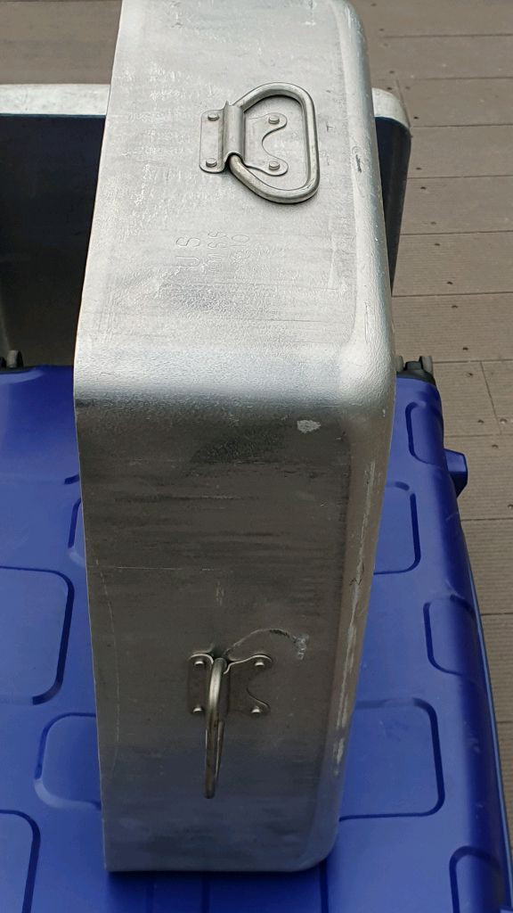 대형 알루미늄 캠핑 케이스--3