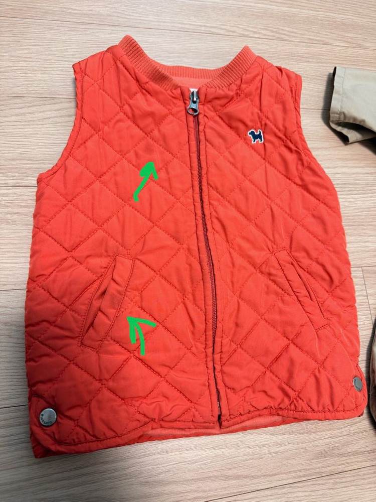 베이지 자켓 면 바람막이+ 블루독 주황퀼팅 조끼 80-90 사이즈 정도 이미지