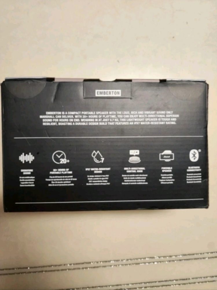 *새상품미개봉* 마샬 블루투스 스피커 엠버튼 MARSHALL 앰버튼--1