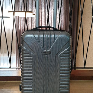 락앤락 20인치 여행용 캐리어 실버