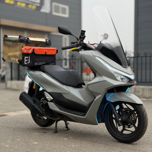 혼다 pcx125 25년식 아이콘그레이 배달셋팅 저렴하게 판매합니다!