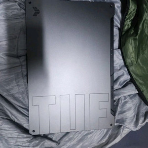 ASUS TUF Gaming F17 게이밍 노트북