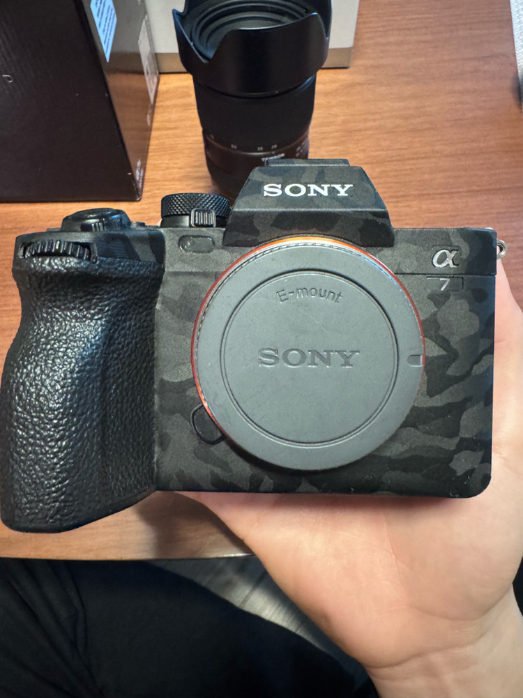 소니 a7m4 미러리스 바디--1