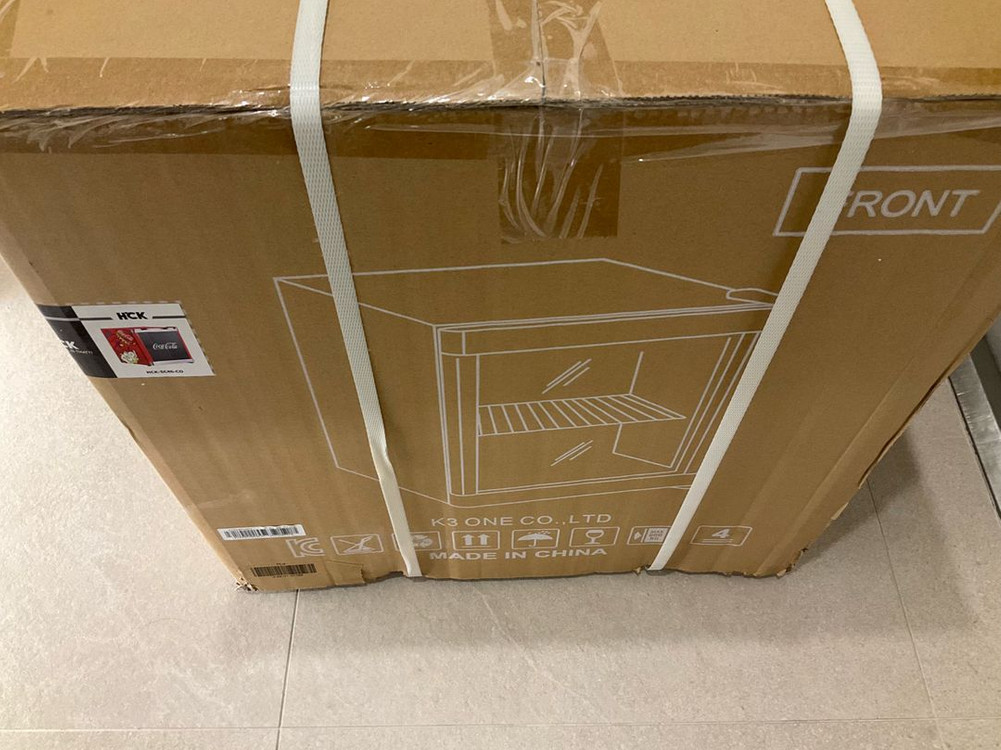 코카콜라 미니 냉장고 새제품 팝니다. 음료냉장고 와인냉장고 이미지