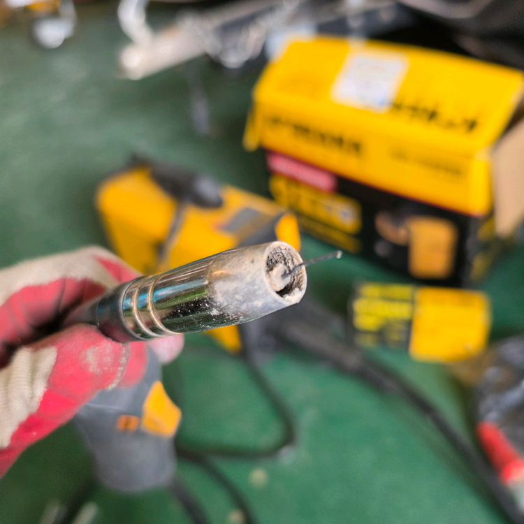 코리아나 mig-200pro 용접기--1