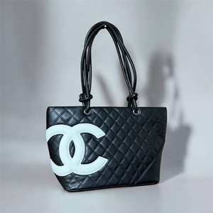 샤넬 퀼팅 토트백