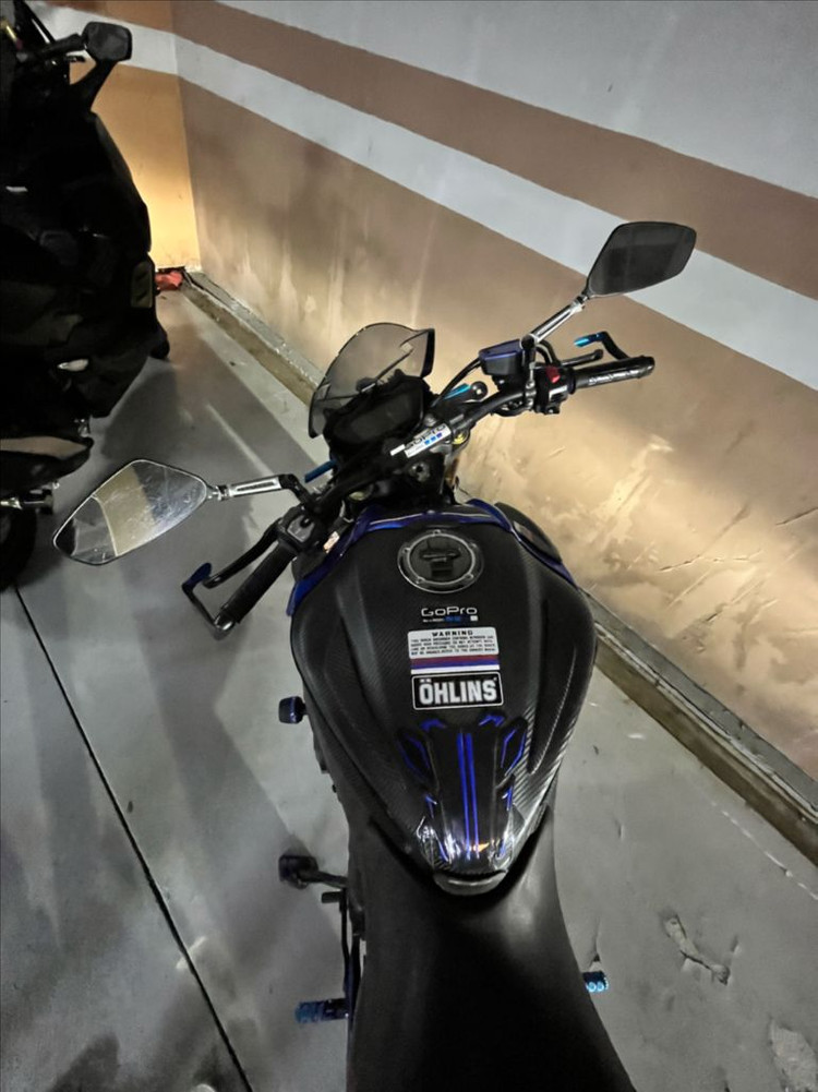 스즈키gsx-s1000 이미지