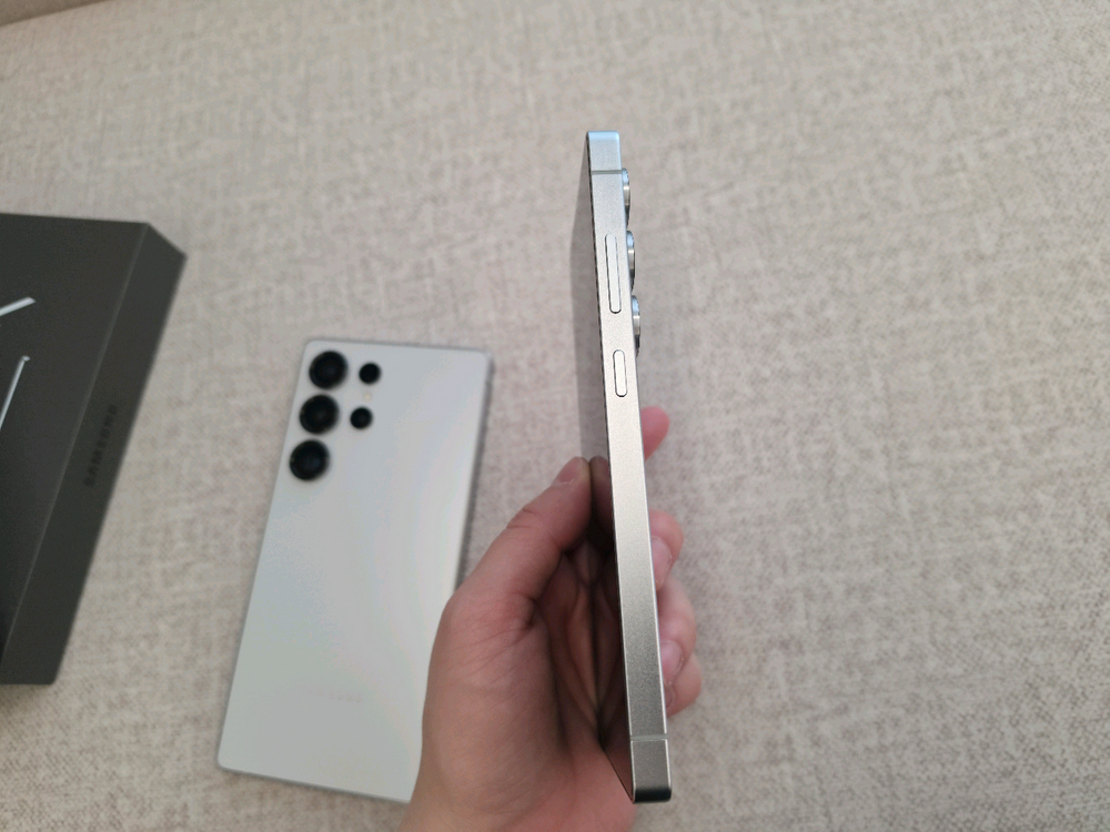 갤럭시s25 울트라 512--7