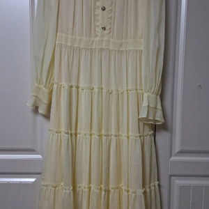 잇미샤 옐로우쉬폰롱원피스55 시스루노랑원피스 이미지