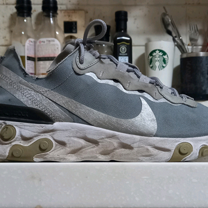 나이키 리액트 265사이즈