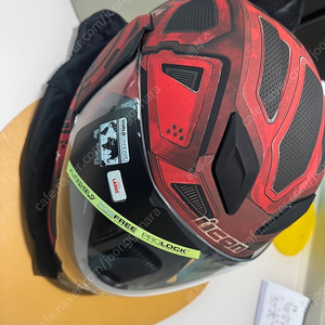 아이콘 에어플라이트 오토바이 헬멧 (미사용)