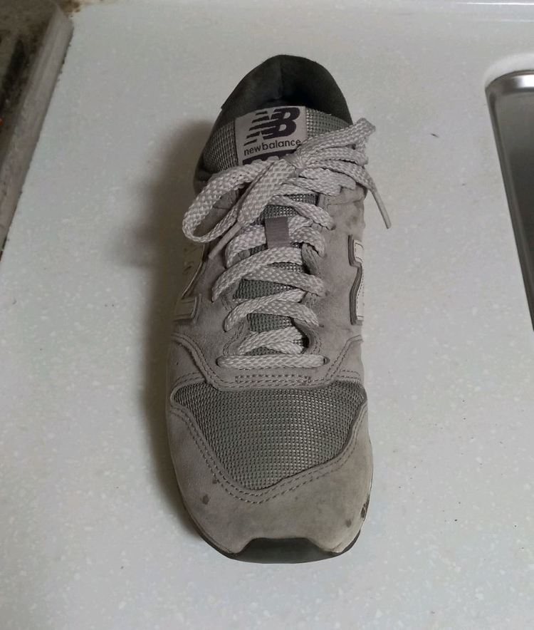 뉴발란스 996 런닝화 260사이즈--2