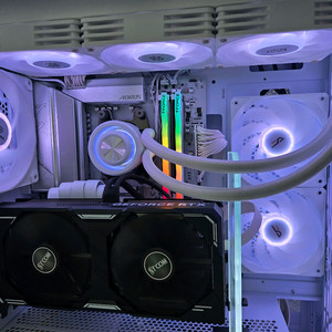 라이젠 9600x b650 ddr5 32g 750w 수냉 반본체 팔아요 4070 슈퍼 포함 가능