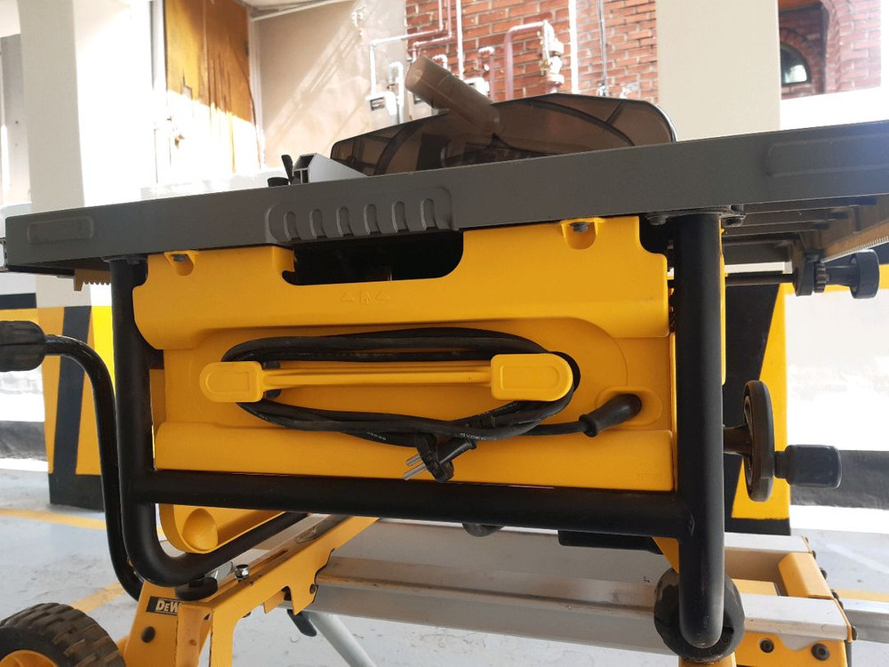 디월트 테이블쏘+스탠드 이미지