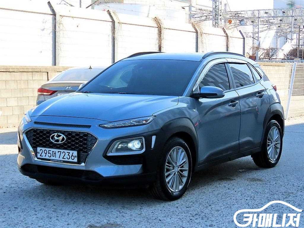 [현대]코나 1.6 터보 2WD 프리미엄 #3월급매--1