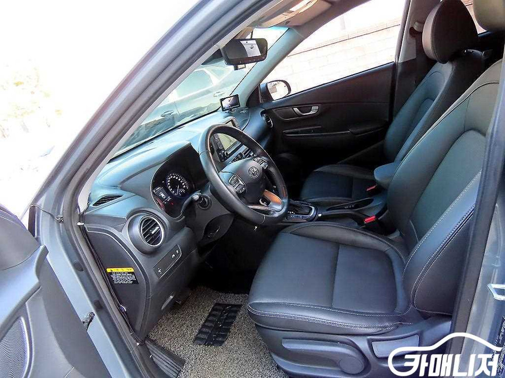 [현대]코나 1.6 터보 2WD 프리미엄 #3월급매--4