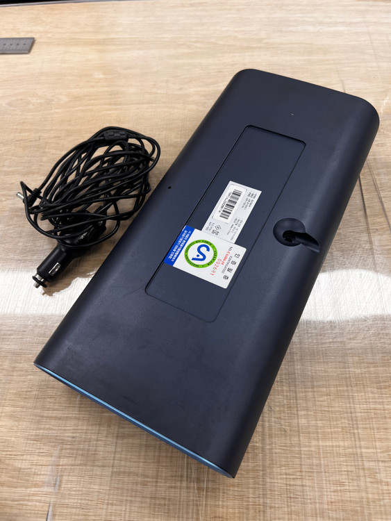 아이나비 블루밴트 차량용 공기청정기--1