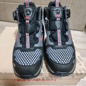 택포)K2 고어텍스 안전화 KG-60 새상품 250사이즈 이미지