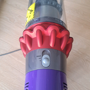 다이슨청소기 V10(SV12) 본체 부품용으로 판매합니다 이미지