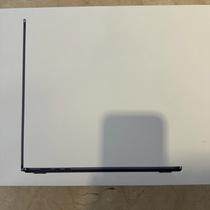 맥북에어m2 15인피 16gb1테라 미드나잇 팝니다