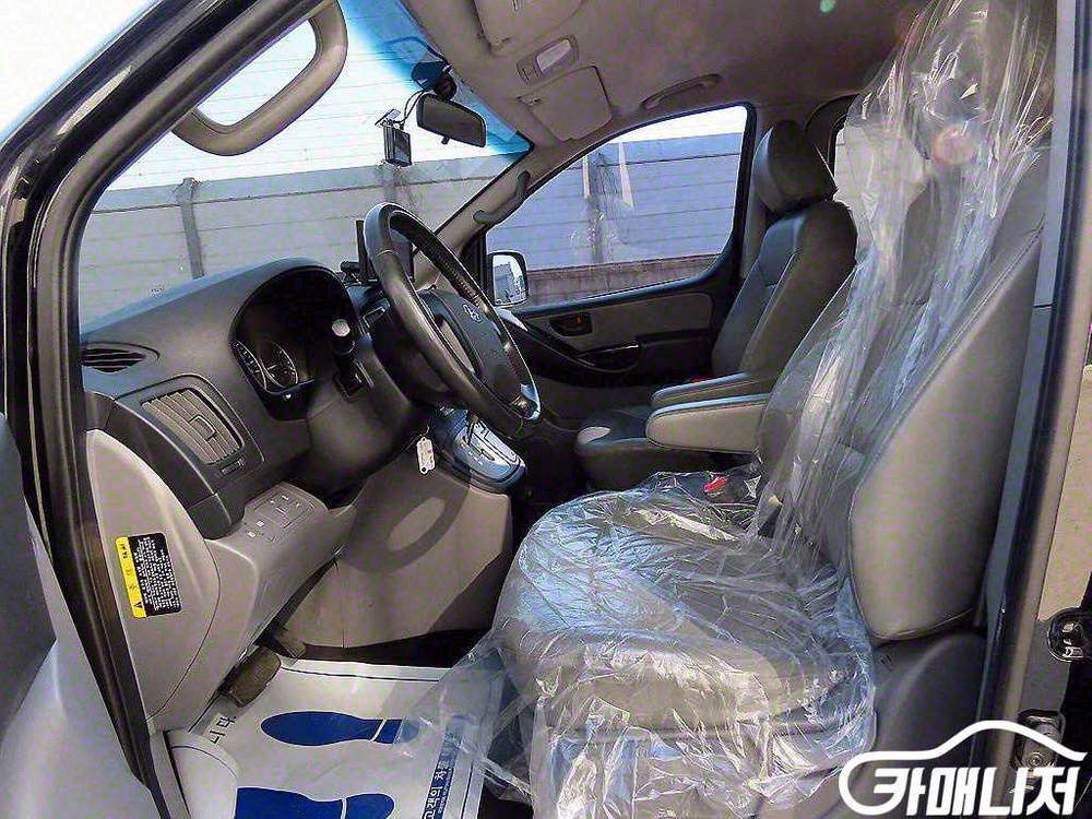 [현대]더 뉴 그랜드 스타렉스 2WD 어반 9인승 프리미엄 #3월급매--4