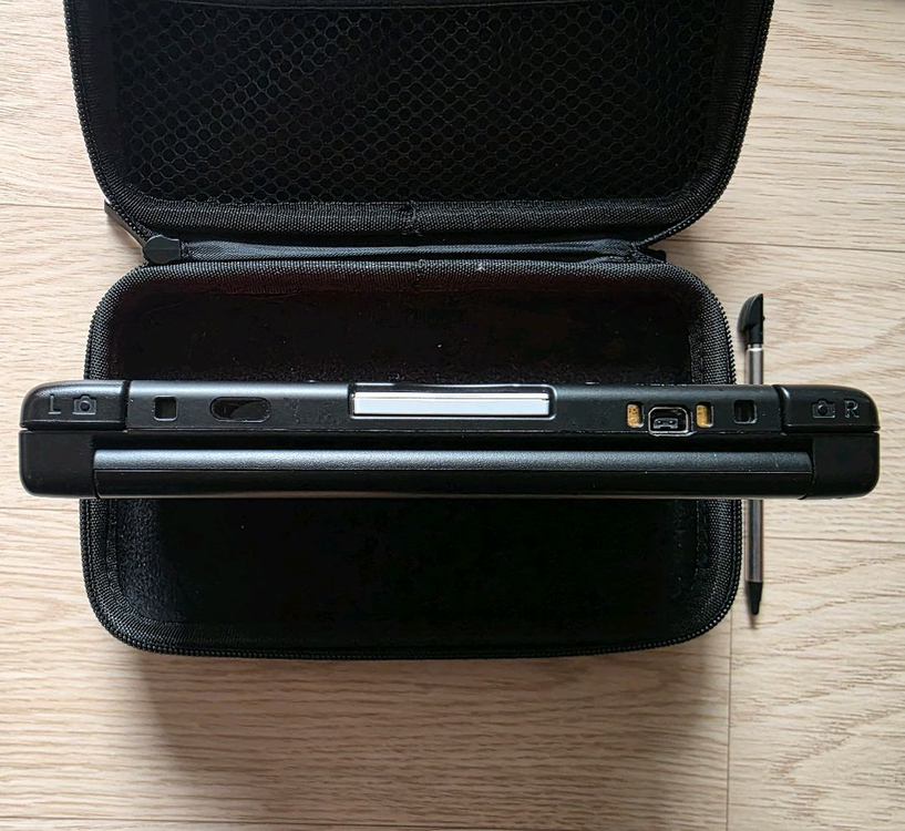 닌텐도 3DS XL 구큰다수 레드 (국내판) 사진, 영상 확인--6