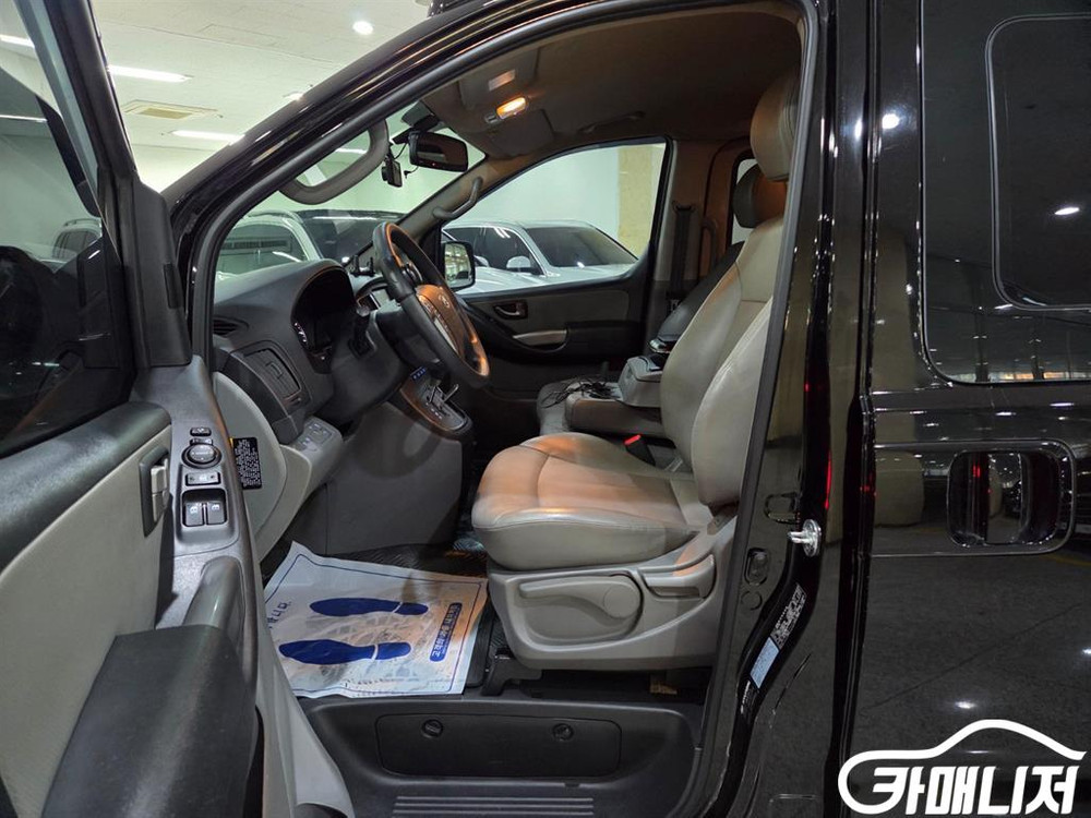 [현대]더 뉴 그랜드 스타렉스 하이루프 #3월급매--5