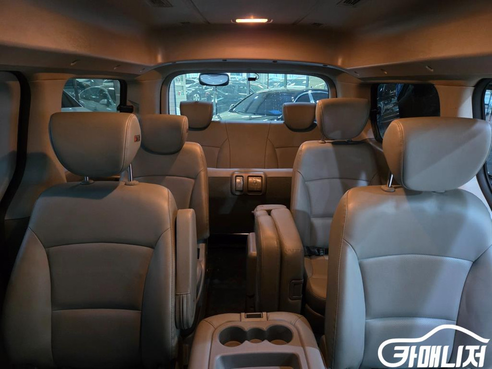 [현대]더 뉴 그랜드 스타렉스 하이루프 #3월급매--7