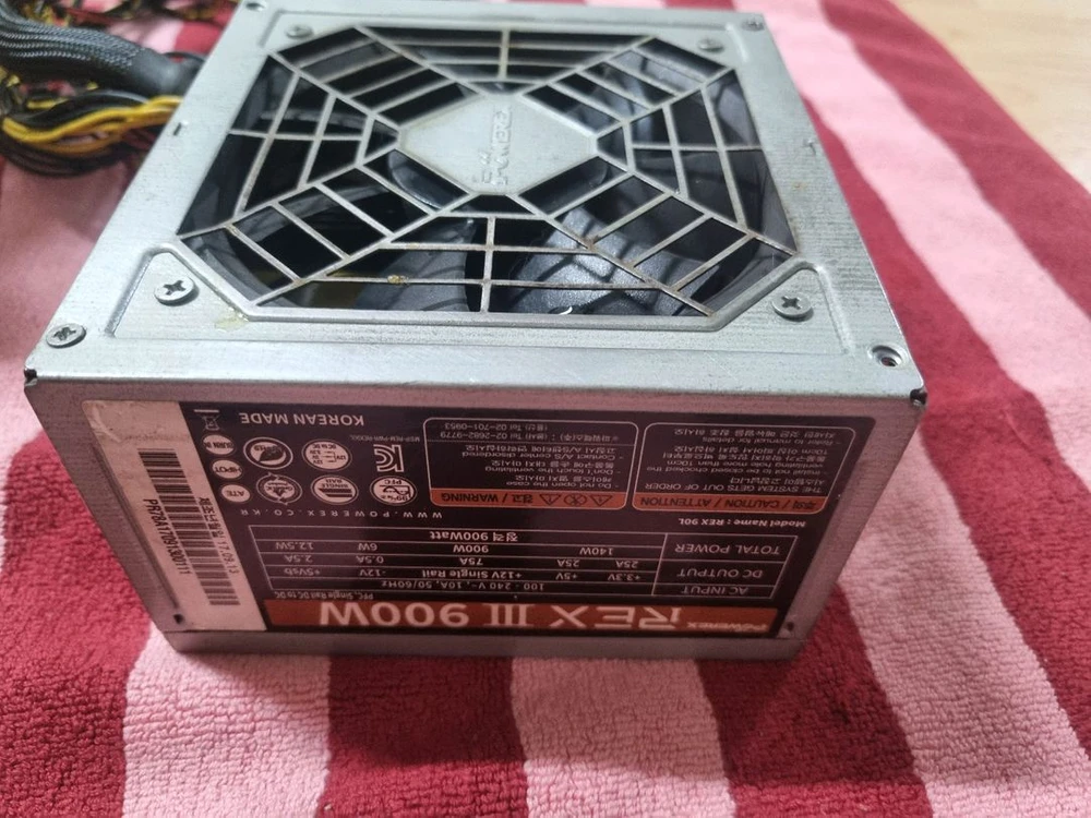 파워렉스 REX III 900W 파워서플라이 이미지