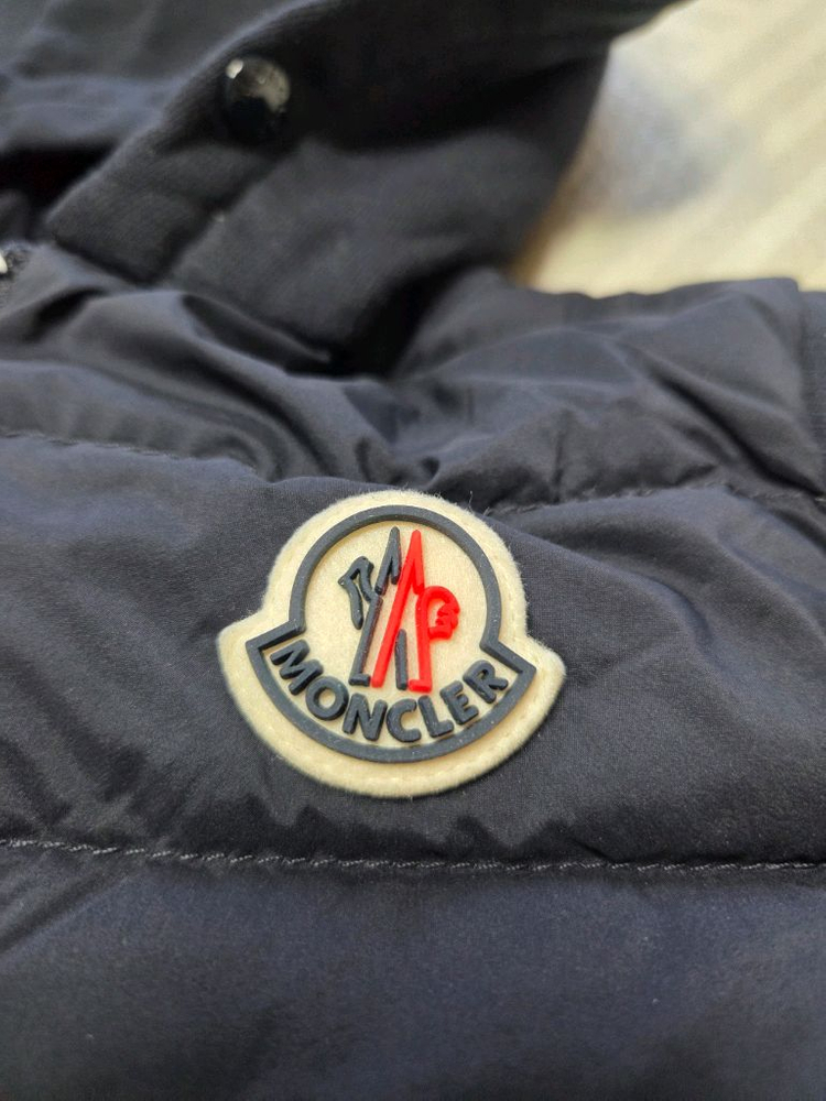 몽클레어 아동 가슴패딩 후드집업 이미지