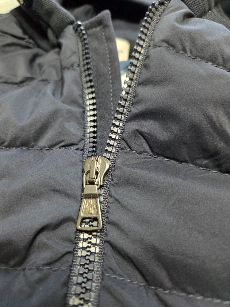 몽클레어 아동 가슴패딩 후드집업 이미지