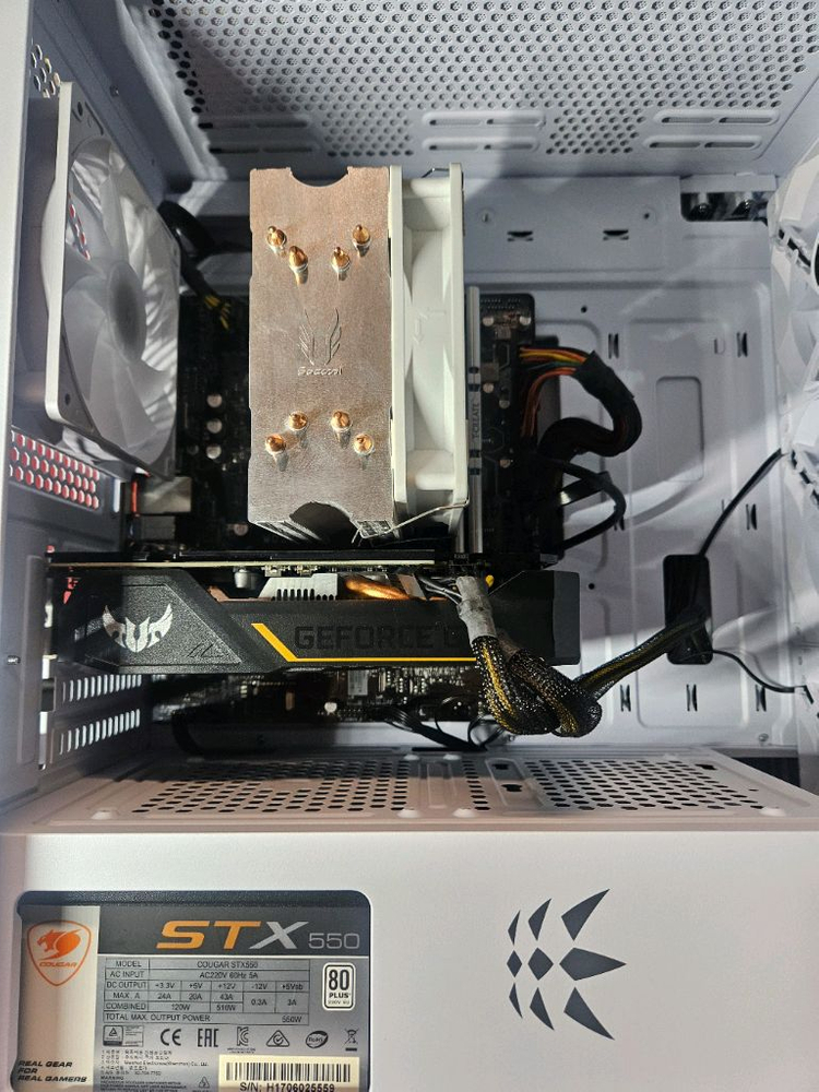 인텔 11400F+GTX 1650 화이트 컴퓨터--1