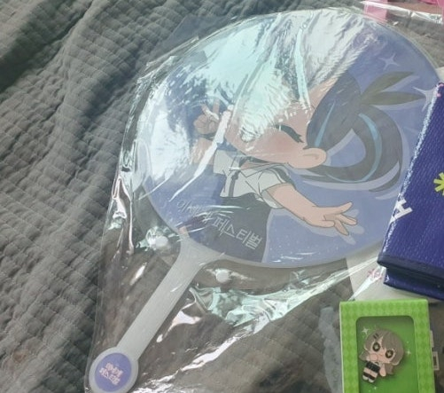 이세계 아이돌 팝업스토어 굿즈 이미지