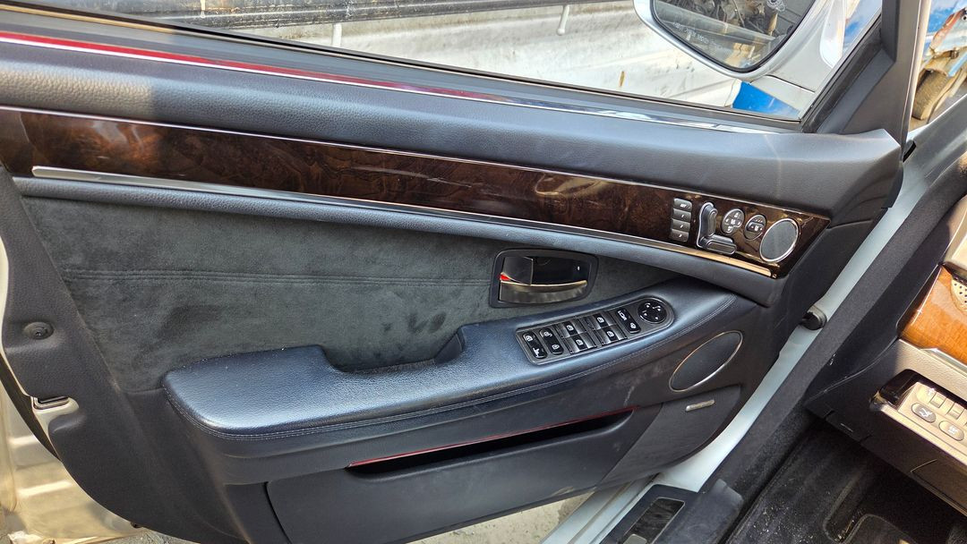 쌍용 뉴 체어맨W 폐차로 부품 판매 합니다 2013년식--6