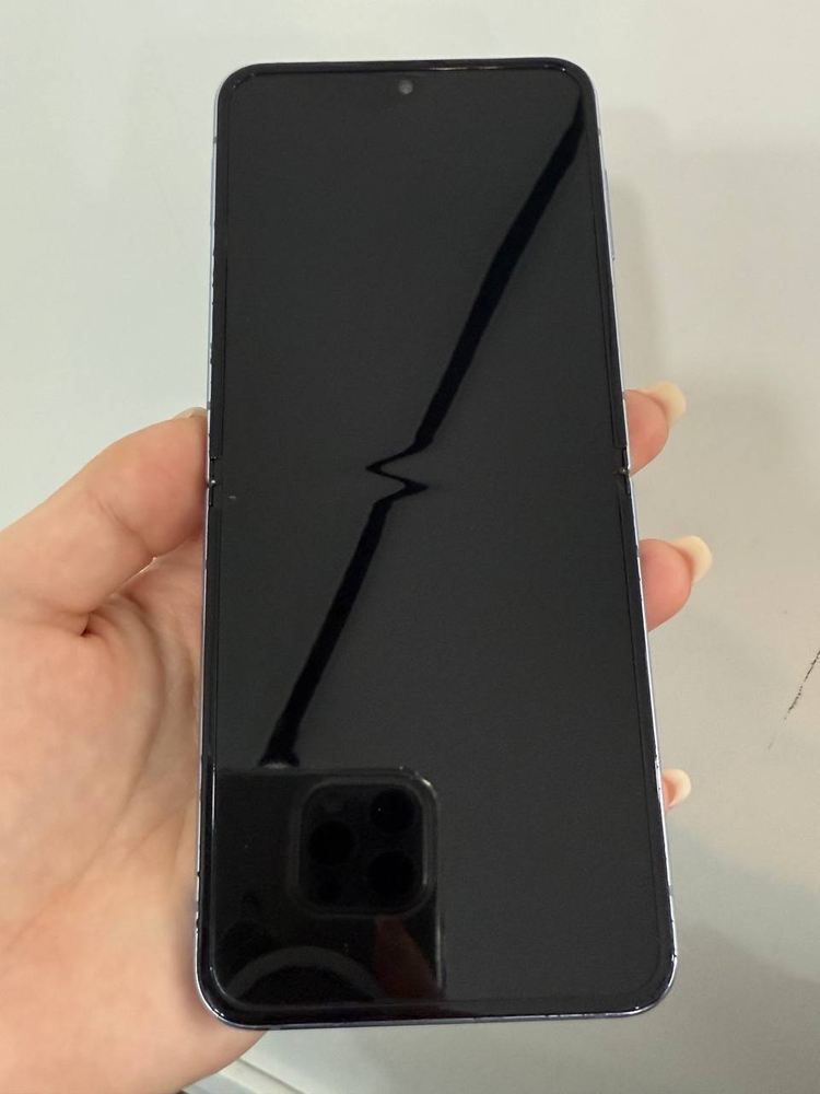 무잔상)갤럭시Z플립4 블루 256GB Y1579 이미지