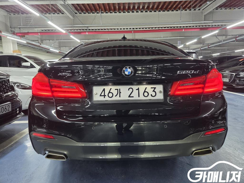 [BMW]5시리즈 (G30) 520d xDrive M 스포츠 플러스 #3월급매--4