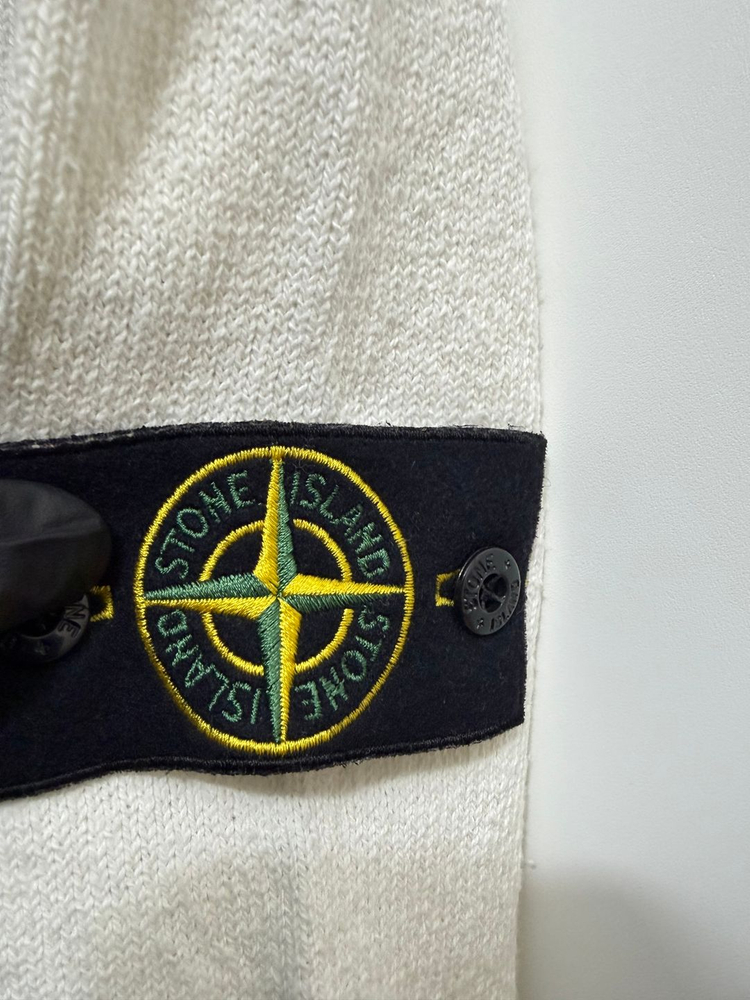 스톤아일랜드 아이보리 가디건 이미지