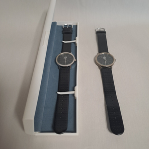 연세대학교 언론홍보대학원 동창회 기념시계 2세트