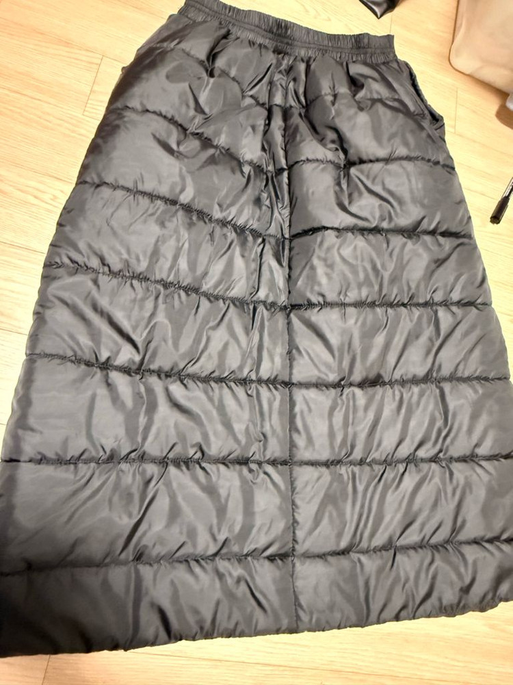 패딩 블랙 롱 스커트 경량 퀼팅 치마 445566사이즈 정도 이미지