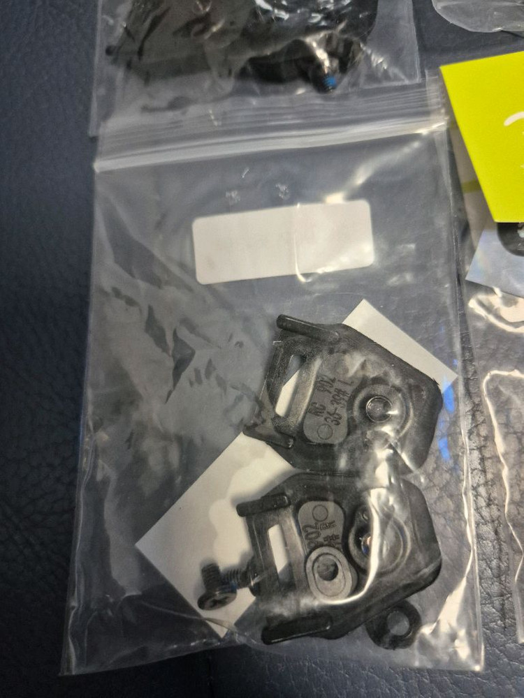 알리발 시마노 에스파이어 902/903 힐패드 4개 클릿슈즈 교체용 패드 이미지