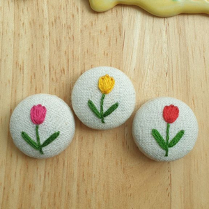 [정리할인] 프랑스자수 미니 브로치(튤립)