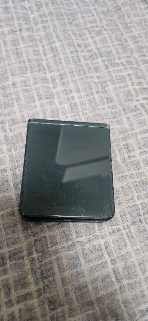 갤럭시 제트플립3 팝니다.--1