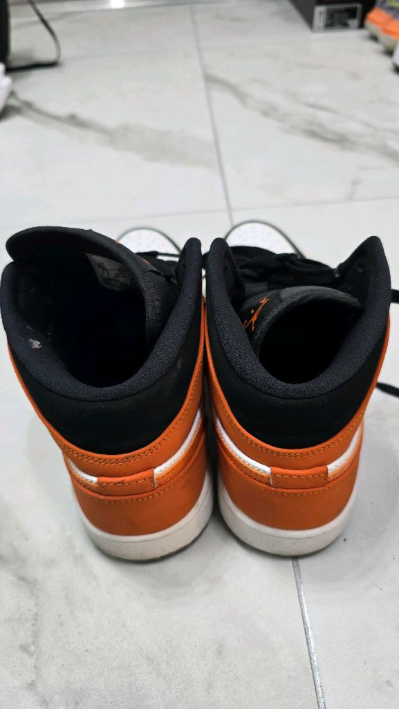 조던1 미드 쉐터드 백보드 265 이미지