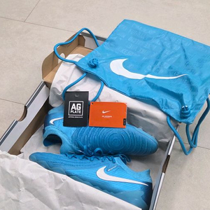 나이키 팬텀 GX2 AG 260mm 최상급 풋살화 축구화