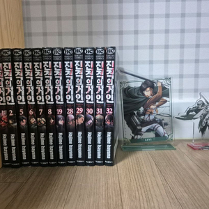 진격의 거인 만화책, 아크릴 스탠드 판매합니다. 이미지