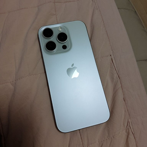 아이폰 15프로 128기가 화이트 판매합니다 이미지