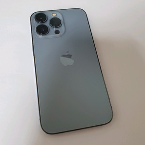 아이폰13프로 외관S급 256기가 무잔상 아주깨끗